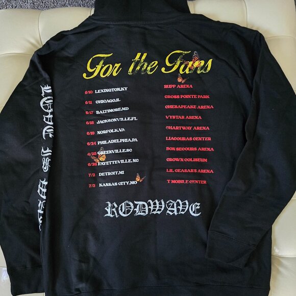 Rod Wave For The Fans Love Is War Size XL Long Sleeve Drawstring Hoodie - Picture 2 of 2